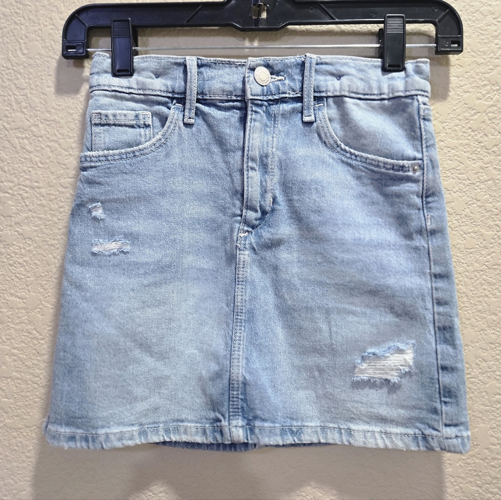 NWOT H&M KIDS Girls Light Wash Denim Skirt Size US 8